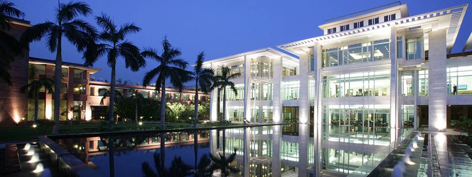 Best 5 Star Luxury Hotels, Resorts in Agra Near Taj Mahal | Jaypee Palace